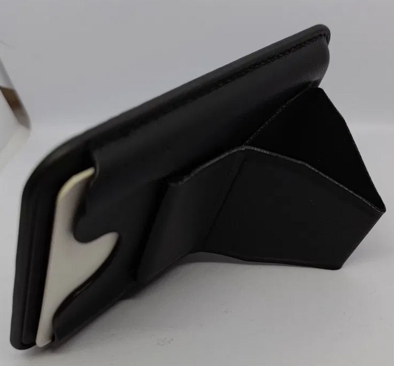 Accesorii iPhone - portofele si incarcatoare MagSafe